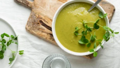 caldos com carne moida