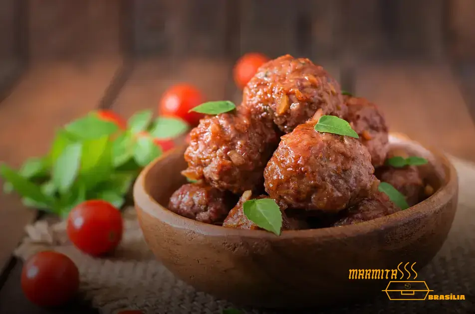 Subtítulo 2: Variando o cardápio: almondegas fitness com ingredientes nutritivos Subtítulo 2: Variando o cardápio: almondegas fitness com ingredientes nutritivos